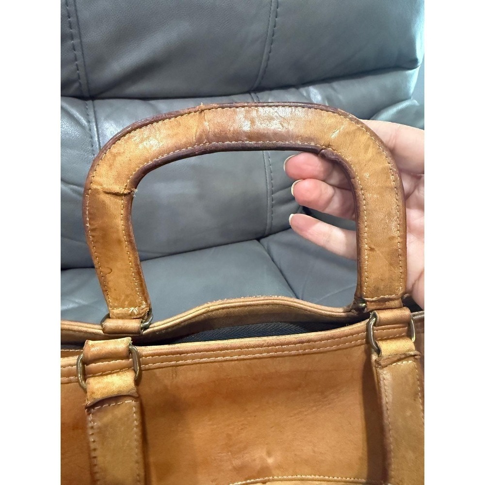 Vintage Coach Tan Leather Kiss Lock Bonnie Cashin Handle Bag 1970's - Picture 10 of 16